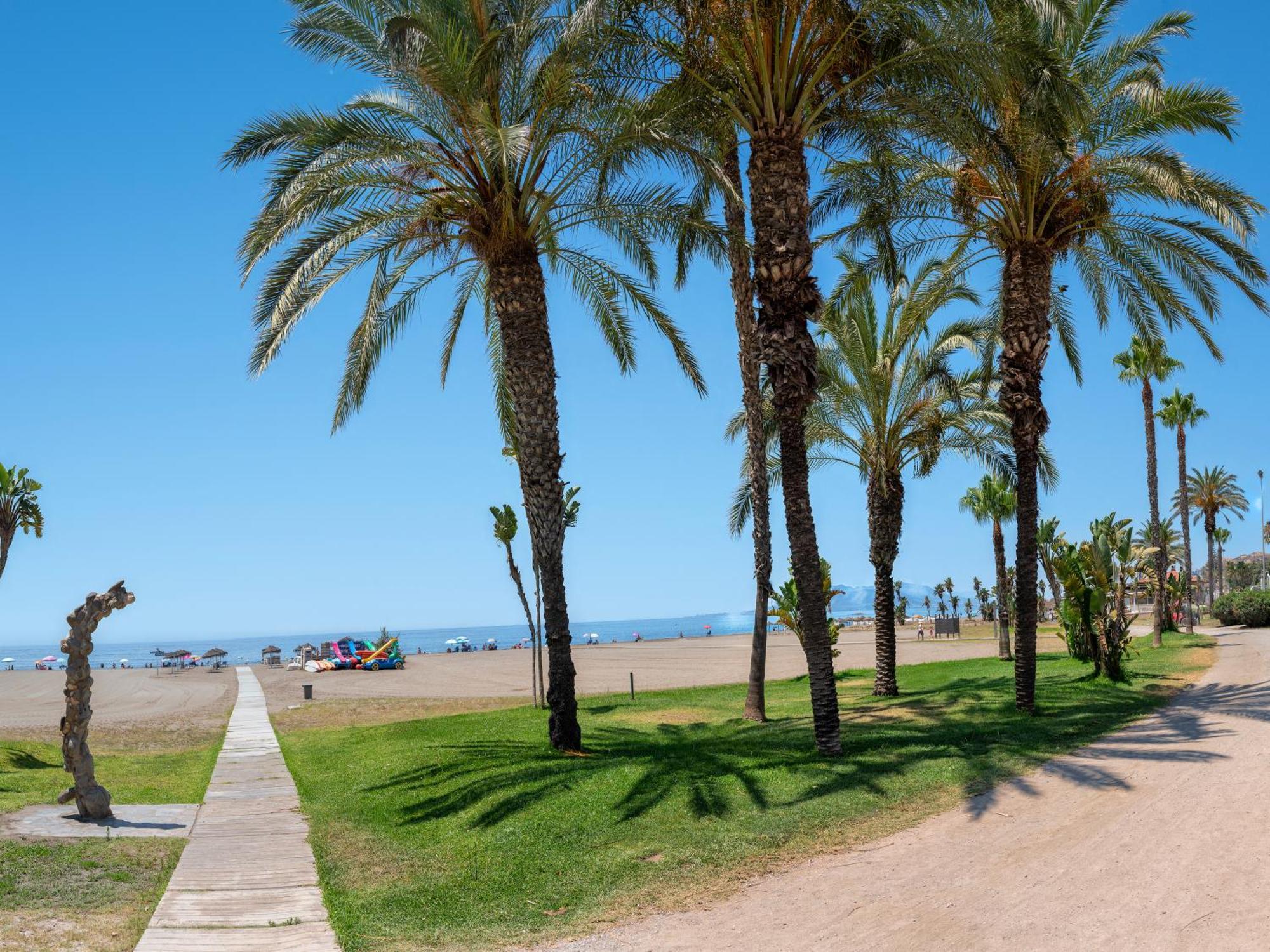 Apartament Lovely With Seaview 700m From The La Cala Del Moral